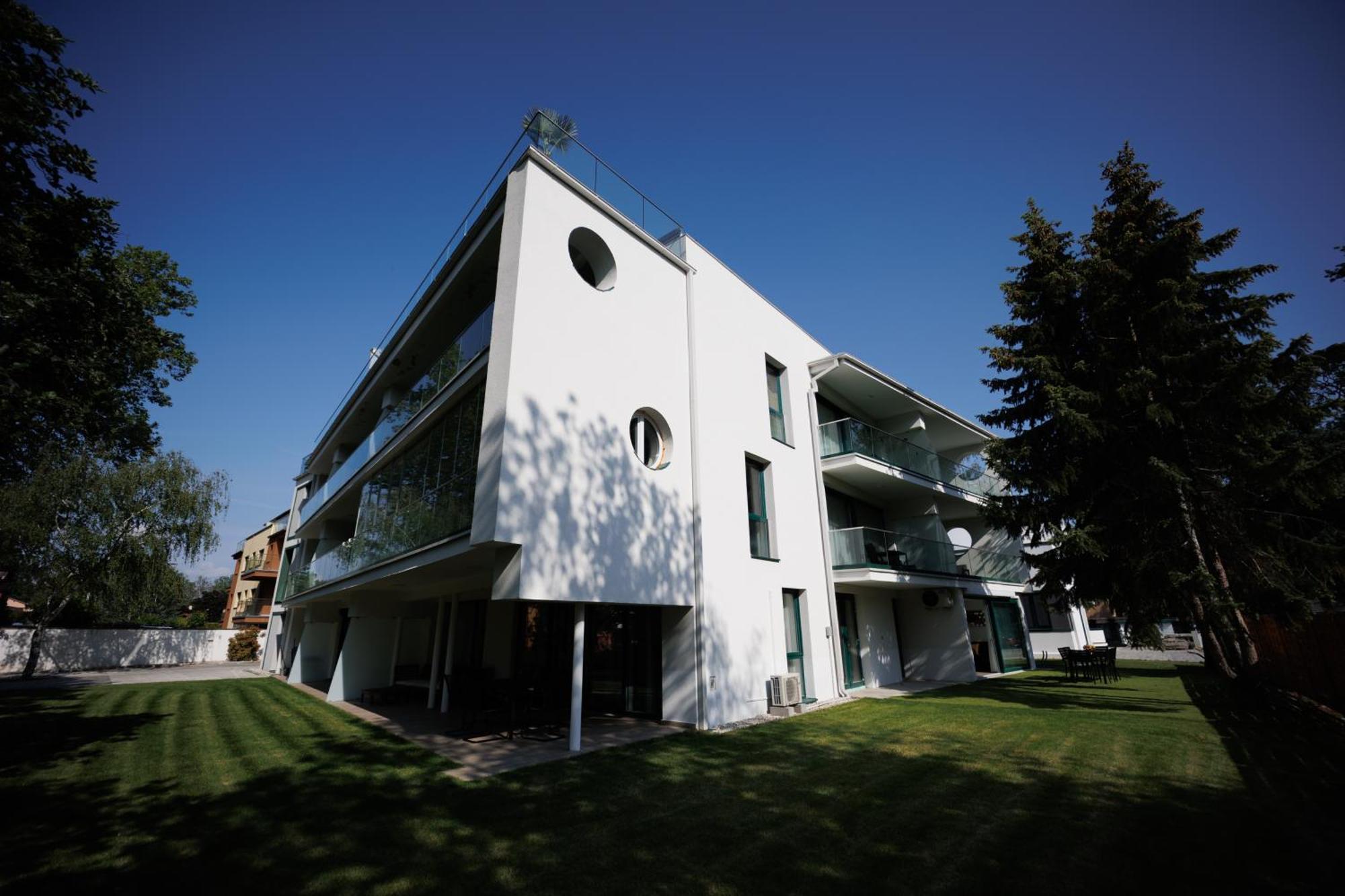 Villa Bauhaus Labi Garden Wellness Apartman Σίοφοκ Εξωτερικό φωτογραφία